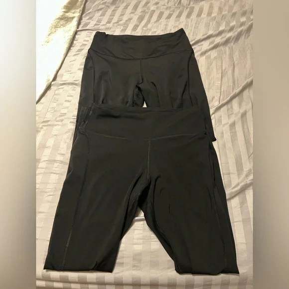 Women’s Set of 2 Nike Runner Leggings - Picture 4 of 7